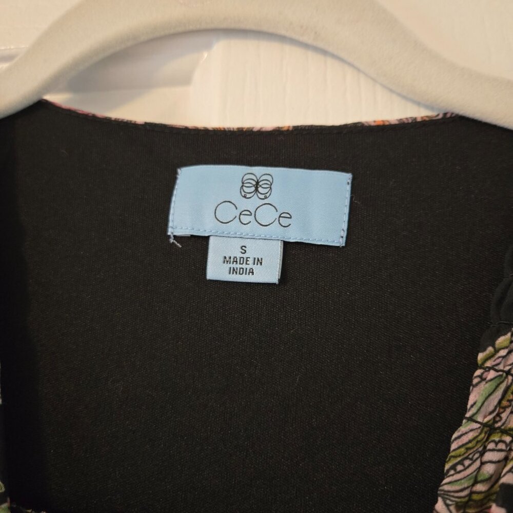 CeCe black Floral Blouse size Small - Picture 3 of 6
